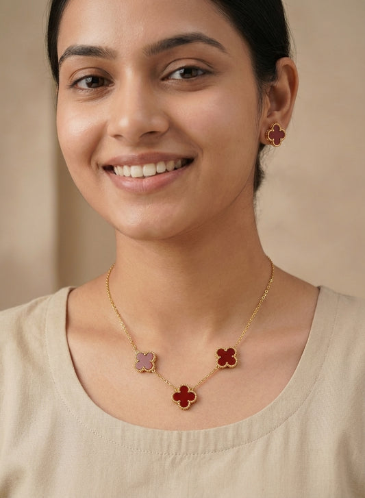 Anti tarnish Clover necklace set